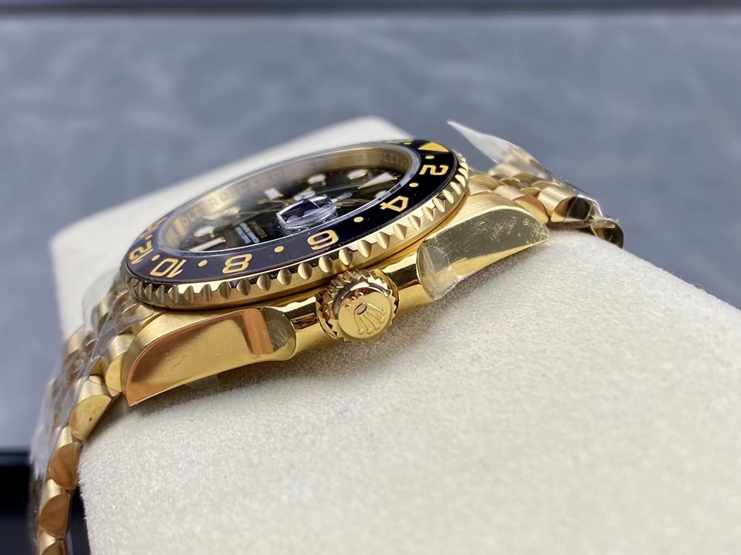 Rolex GMT-Master II 126718GRNR Kurma Kolu