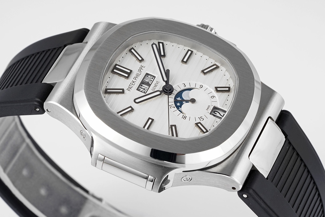PPF Factory 2025 yılının en iddialı önerisi! Yeni "çelik kral" Patek Philippe Ref.5726/1A Nautilus yıllık takvim saati resmen tahta çıkıyor! — 42. fotoğraf