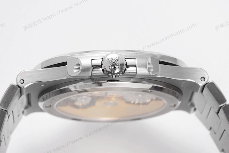 PPF Factory Patek Philippe Sport Elegance Serisi 5711/1A 010 Beyaz Kadran Elmas Kakmalı Nautilus İncelemesi — 8. fotoğraf
