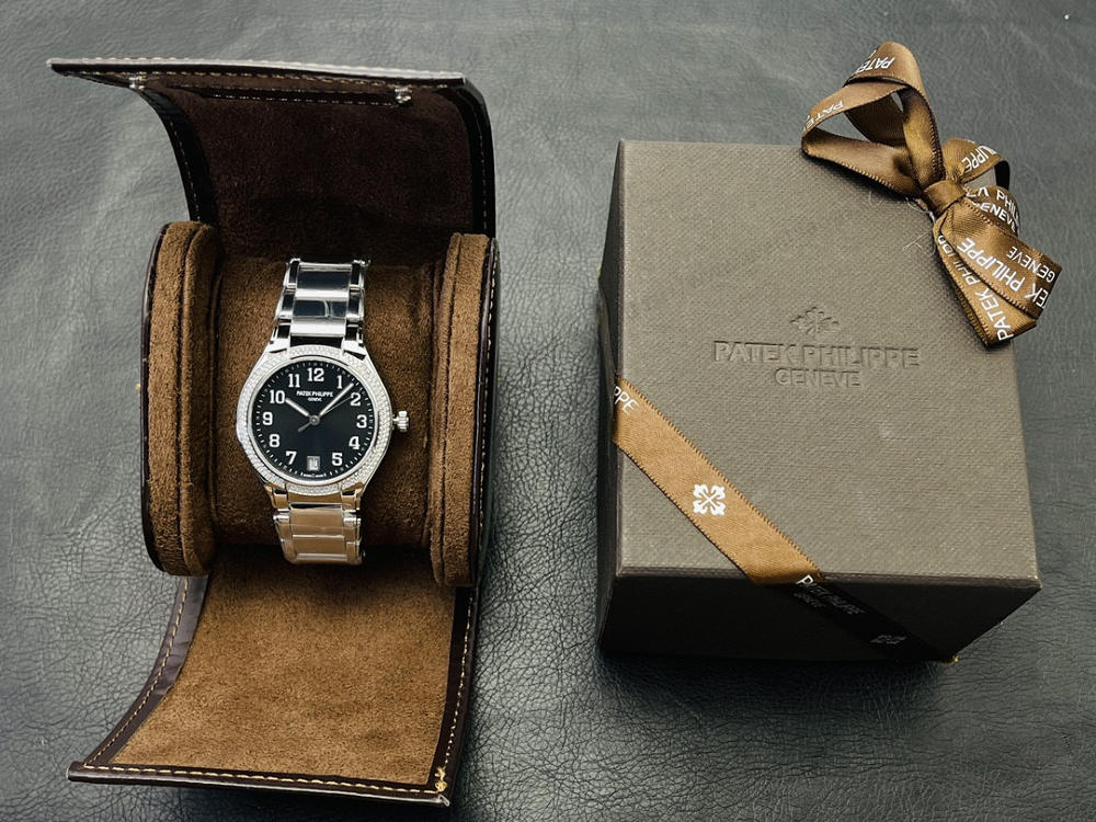 PPF Factory Patek Philippe TWENTY~4 serisi 7300 göz kamaştıran lansmanıyla sahnede — 1. fotoğraf