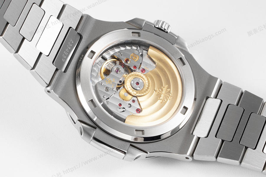 PPF Factory Patek Philippe Zeytin Yeşili Nautilus İncelemesi — 7. fotoğraf
