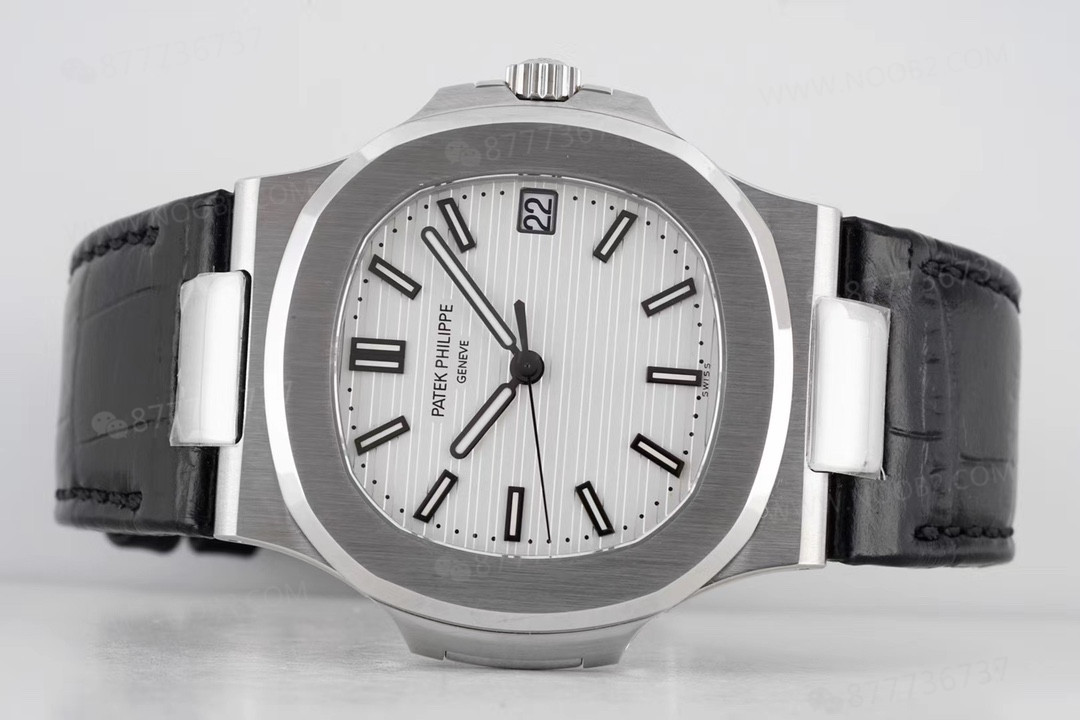 PPF Nautilus V4 versiyonu beyaz kadran deri kayış — 44. fotoğraf