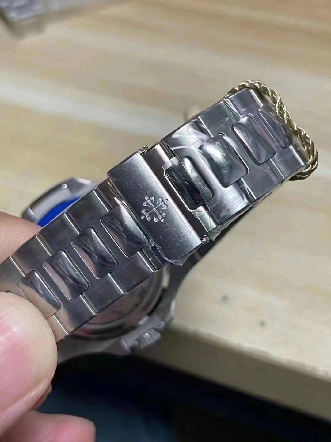 V2 Nautilus 5712 Bilezik