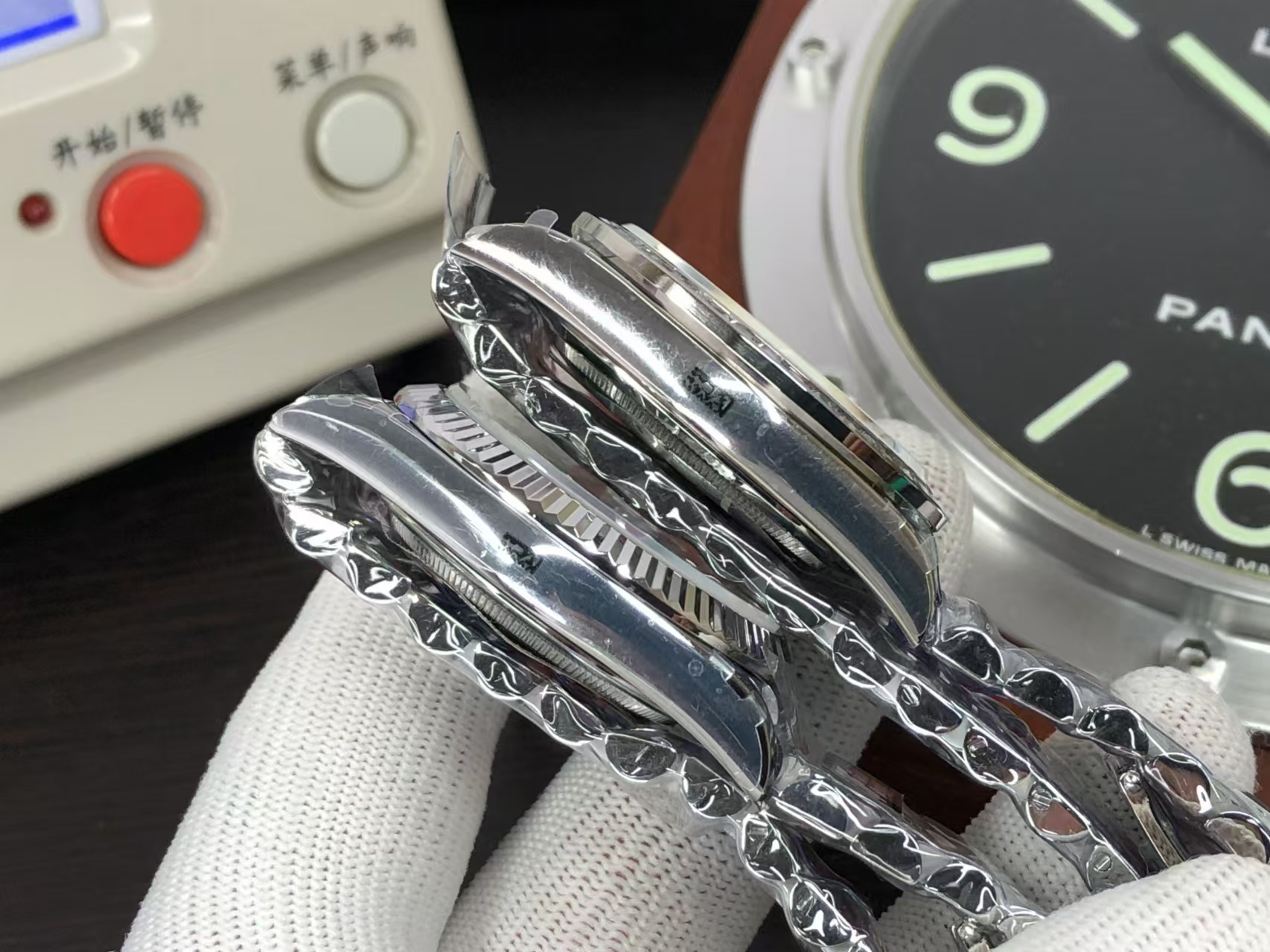 QF Day-Date vs GM Day-Date — 12. fotoğraf