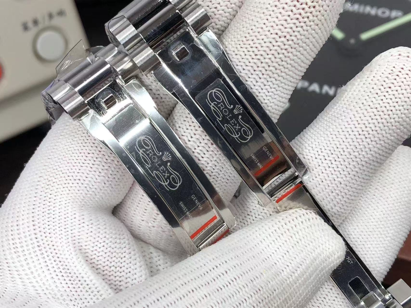 QF Day-Date vs GM Day-Date — 19. fotoğraf