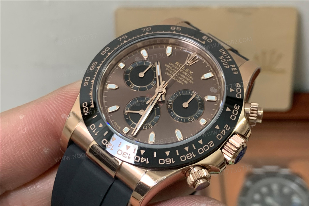 Replika 4130 mekanizmasının gelişim tarihi – BT Factory Rolex Daytona çikolata kadran gerçek çekim fotoğrafları — 7. fotoğraf