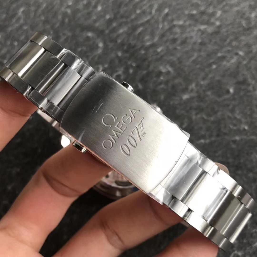 Omega Spectre 007 Toka Gravür