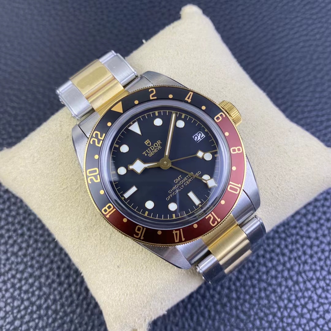 Replika Tudor Black Bay GMT 79833