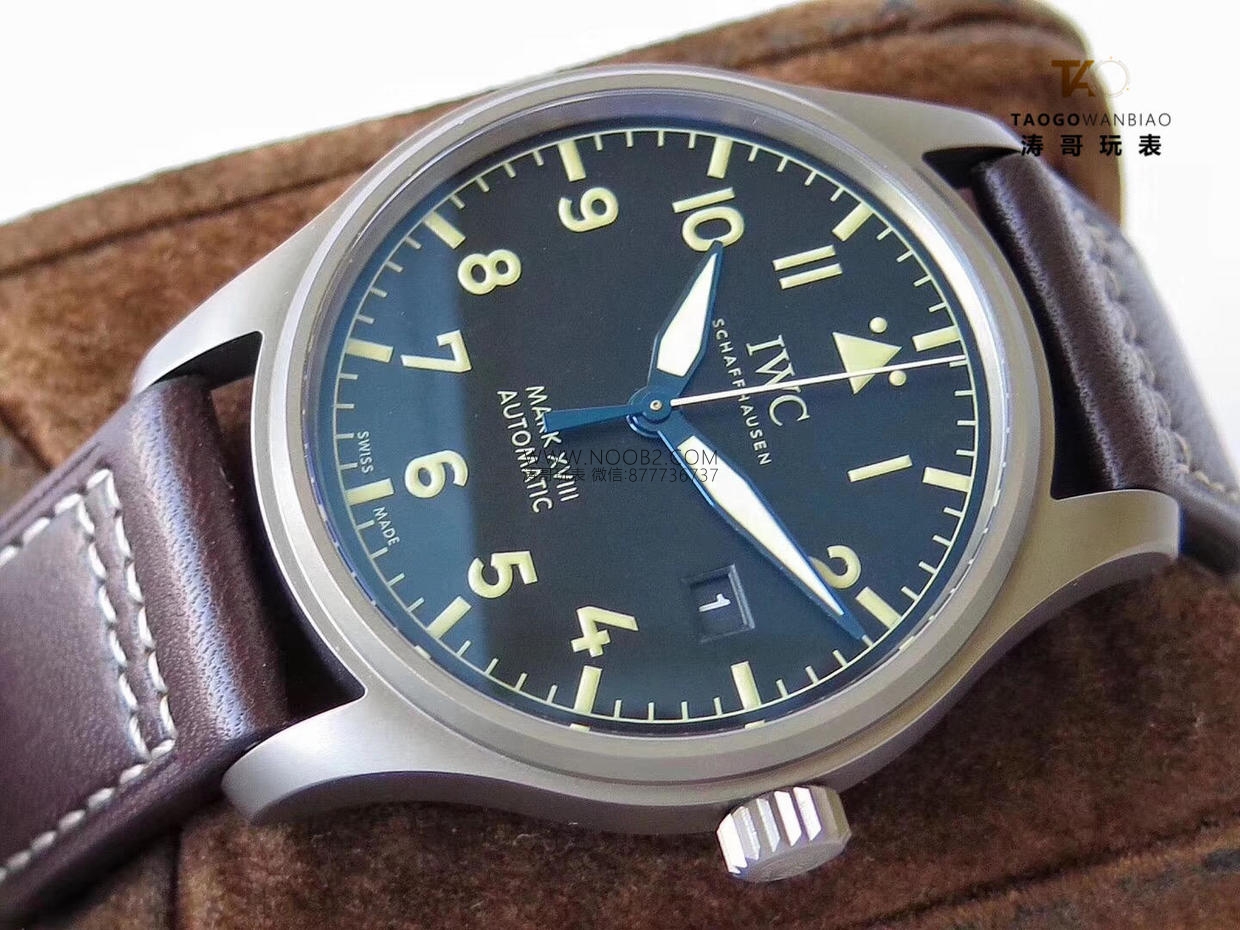 Retro titanyum GS Factory IWC Pilot serisi Mark 18 IW327006 saatinin orijinalle karşılaştırmalı incelemesi — 12. fotoğraf