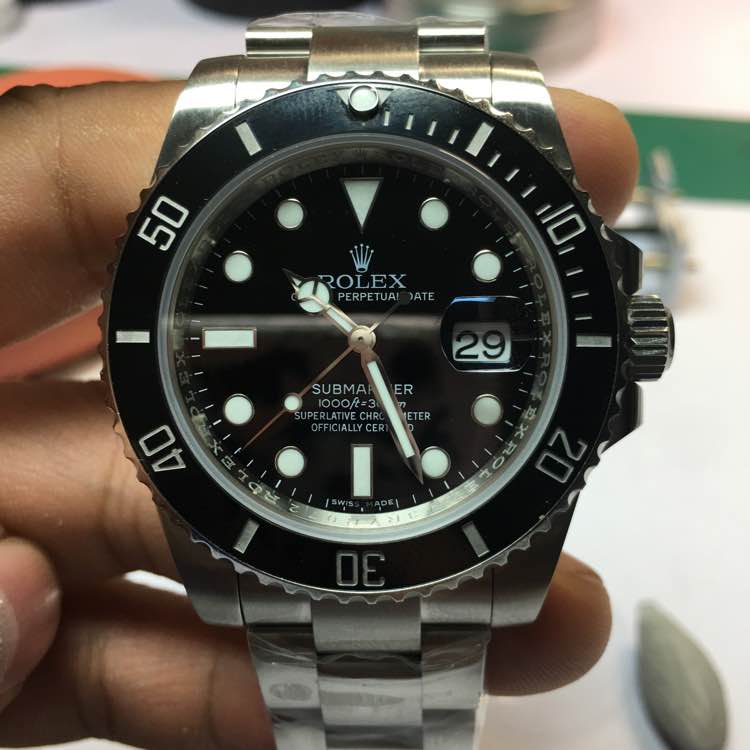 Siyah Submariner 40mm