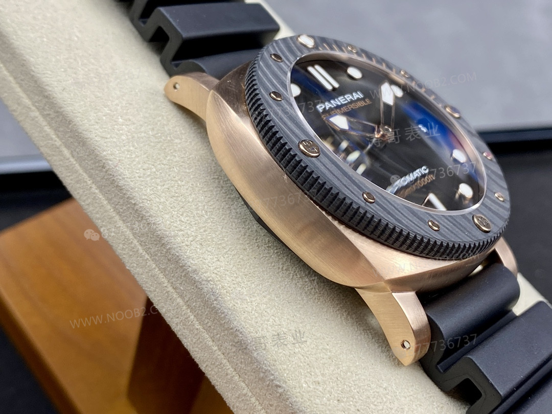SBF (VS Factory) Panerai 1070 roze altın ve karbon fiber ilk bakışta sahte durur mu? — 5. fotoğraf