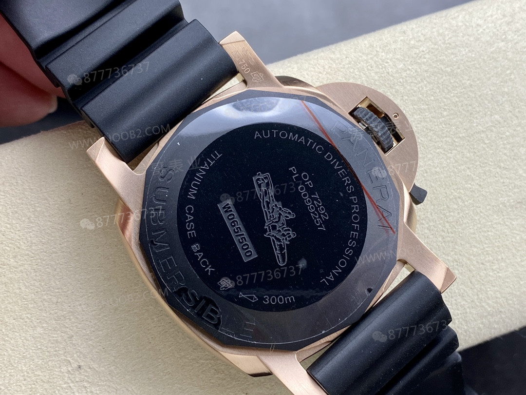 SBF (VS Factory) Panerai 1070 roze altın ve karbon fiber ilk bakışta sahte durur mu? — 7. fotoğraf