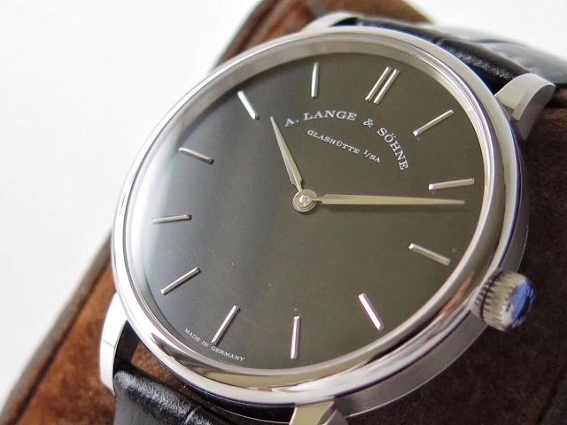 SV Factory Replica A.Lange & Sohne Saxonia Ultra Thin, Clone 2892 Mekanizmalı — 4. fotoğraf