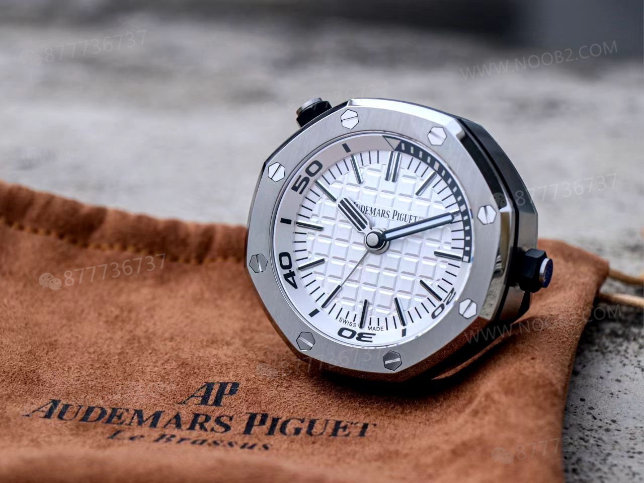 TZ Audemars Piguet Royal Oak serisi masa saati ayarlama yöntemi nasıl? — 6. fotoğraf