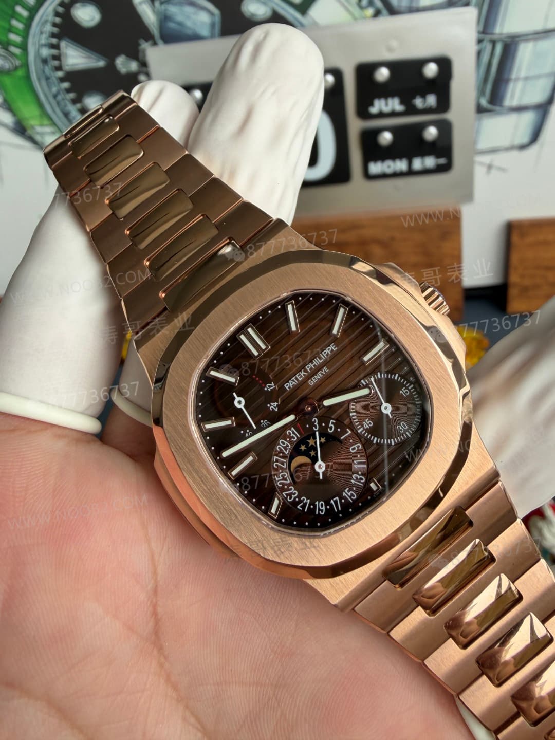 UMI Factory Patek Philippe Nautilus 5712 rose altın, 195 gram ağırlıklı versiyonun kalitesi nasıl? — 1. fotoğraf
