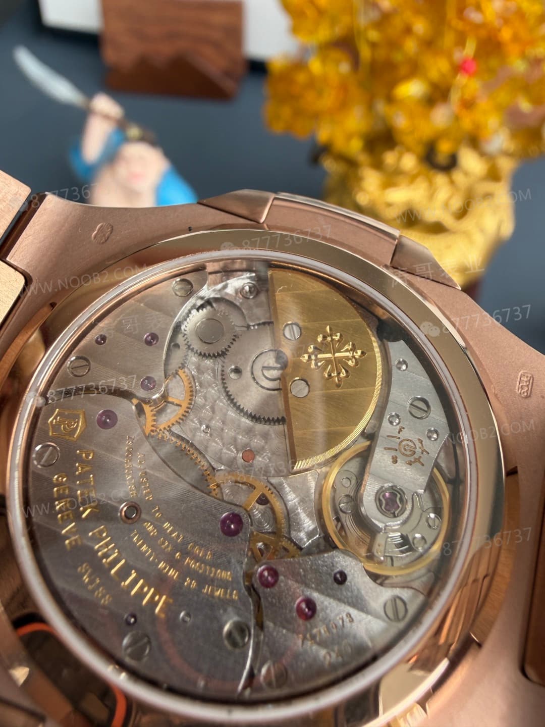 UMI Factory Patek Philippe Nautilus 5712 rose altın, 195 gram ağırlıklı versiyonun kalitesi nasıl? — 14. fotoğraf