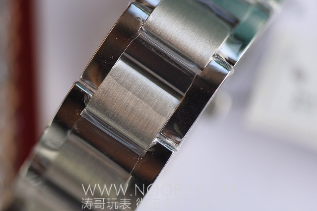 V6 Factory Cartier Ballon Bleu büyük boy 42 mm mavi kadran Seagull 2824 mekanizmalı replika mekanik saat incelemesi — 22. fotoğraf