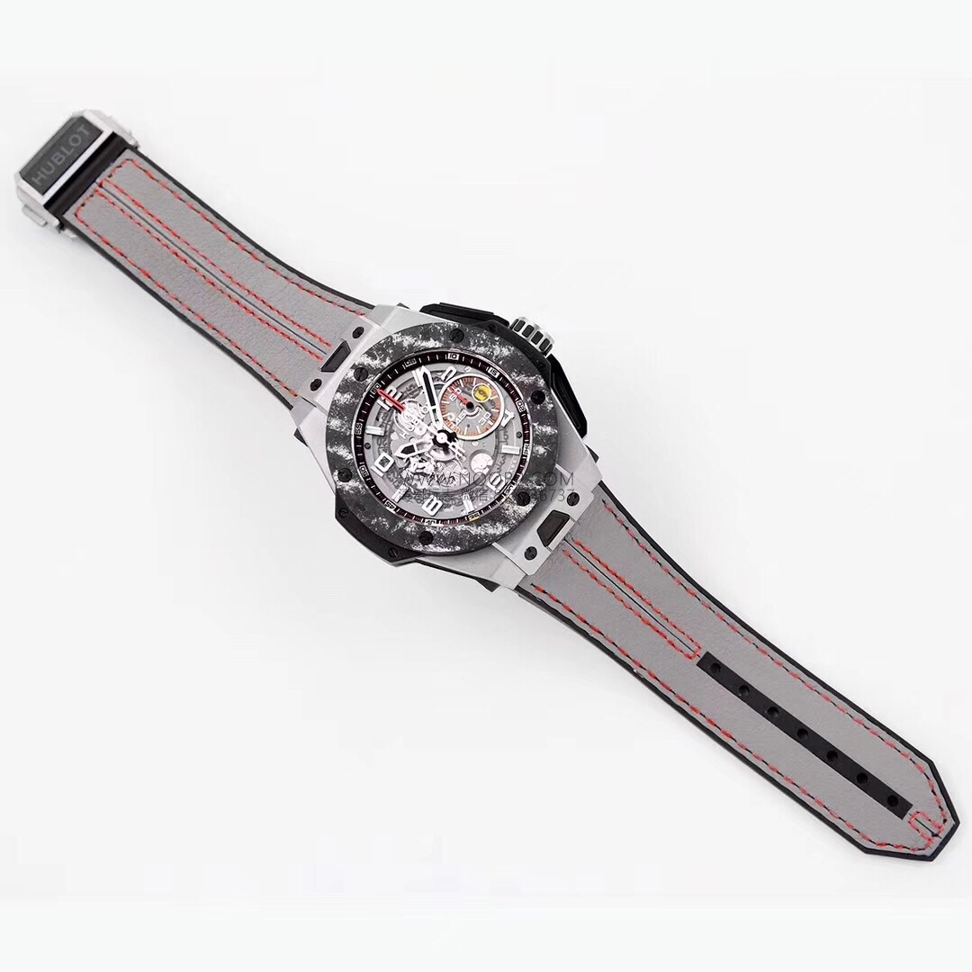 V6 Factory Hublot Big Bang Ferrari Titanium F4 Serisi, Kralların Tacı 401 Fotoğraf İncelemesi — 8. fotoğraf