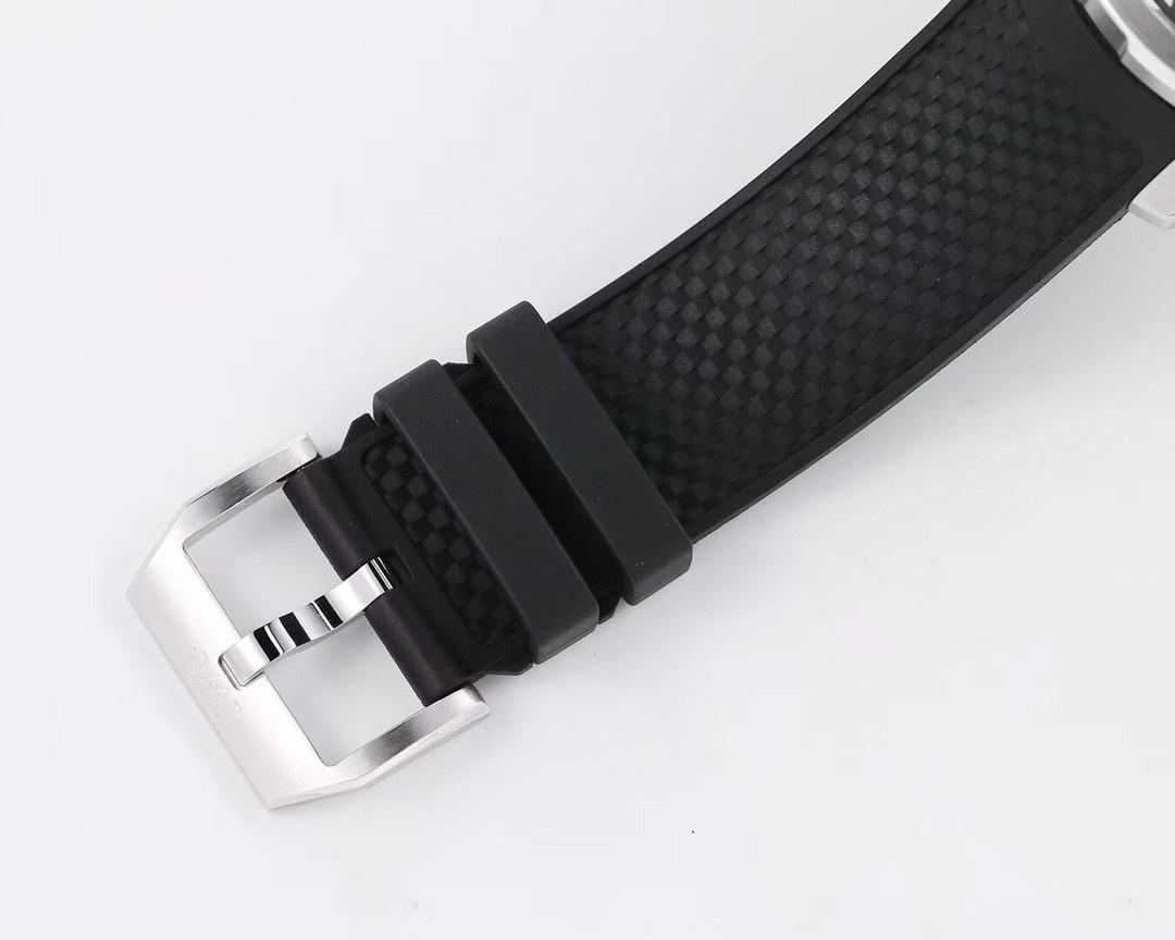 V6 Factory IWC Aquatimer Köpekbalığı Özel Versiyonunun kalitesi iyi mi? — 7. fotoğraf