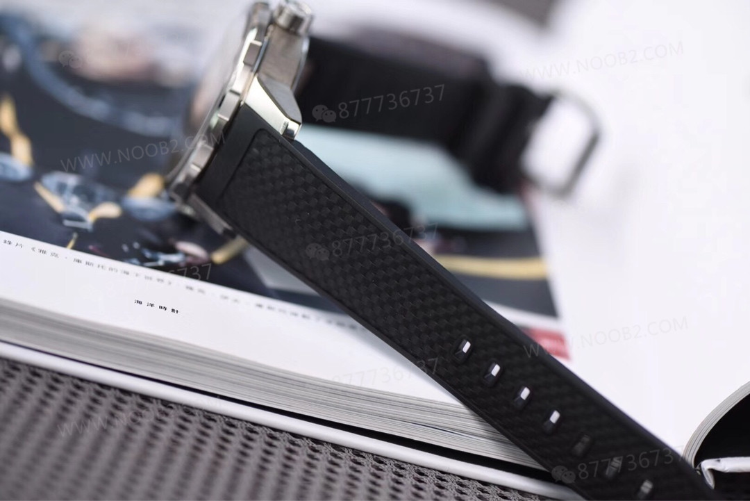 V6 Factory IWC Aquatimer mavi kadranlı üç iğneli saatin işçiliği nasıl? — 7. fotoğraf