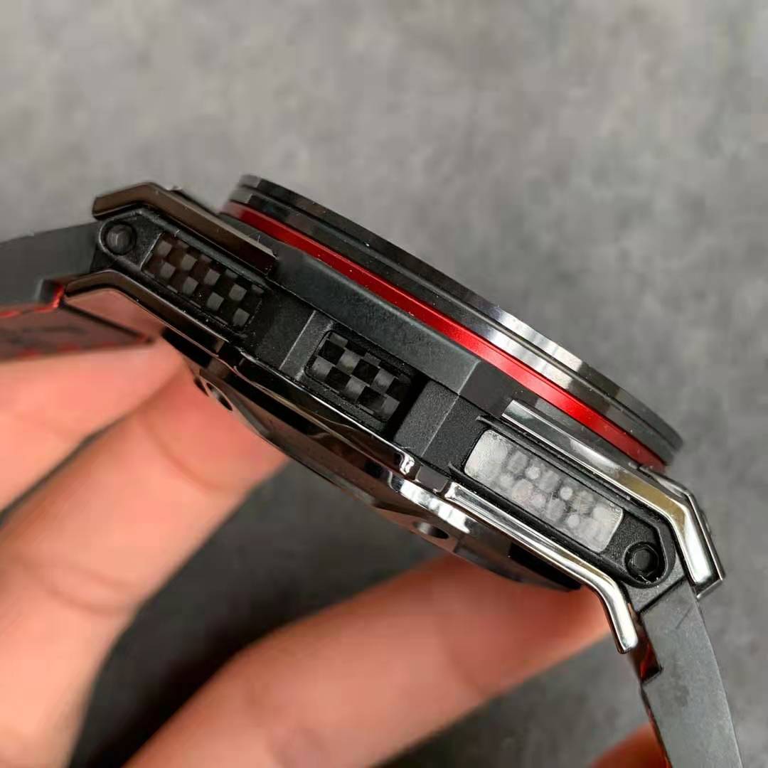 Hublot Ferrari Seramik Kasa