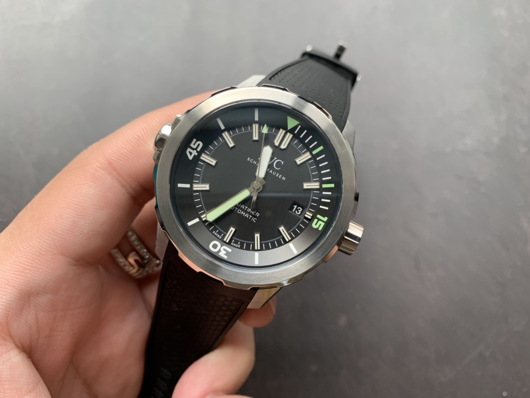 Replika IWC Aquatimer 2000 Saat