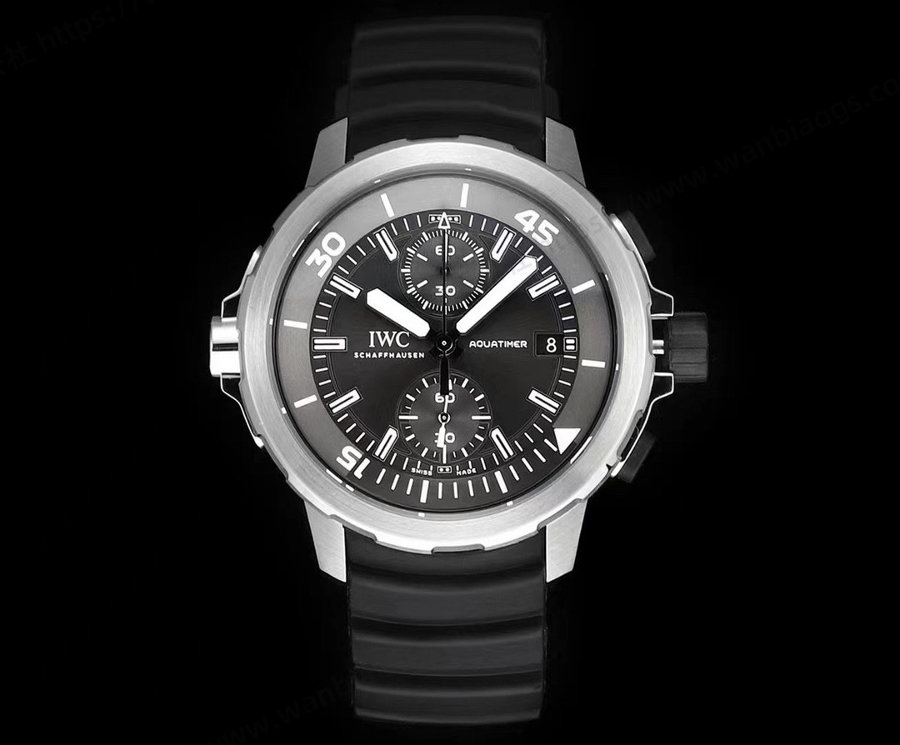 V6S IWC Aquatimer Köpekbalığı Çekiç Başlı Köpekbalığı Özel Versiyon İncelemesi — 1. fotoğraf