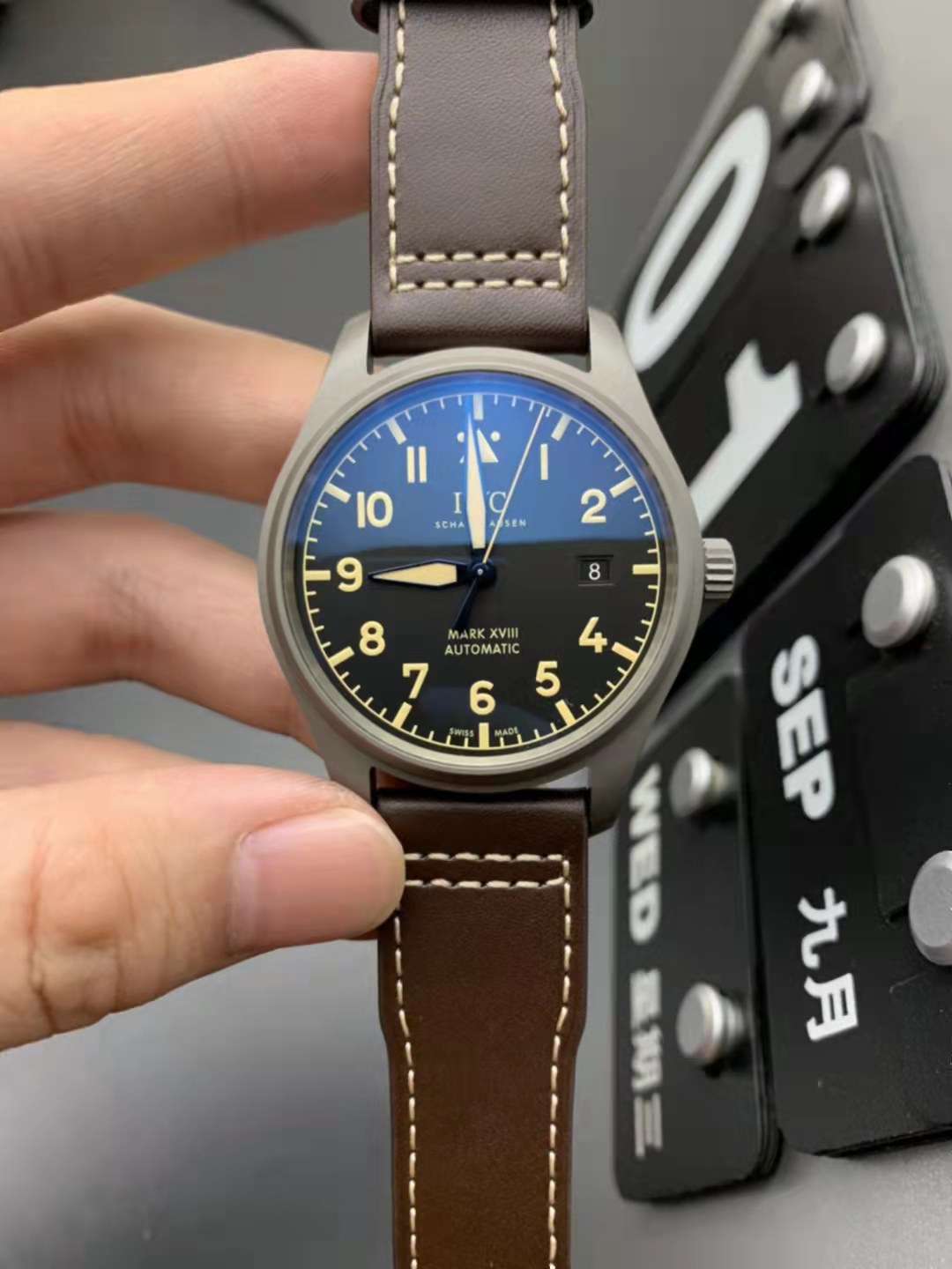 Replika IWC Mark 18