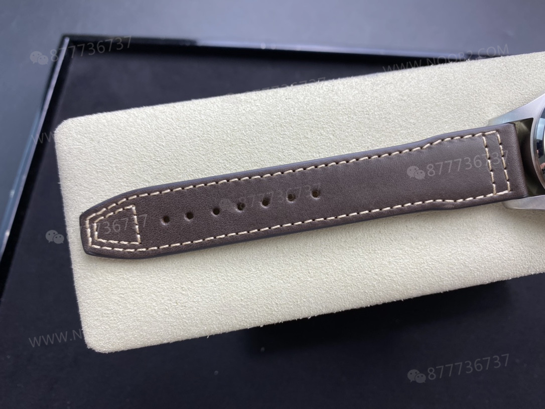 V7 Factory IWC Mark Eighteen, Swiss SW300 mekanizmasına yükseltildikten sonra hâlâ almaya değer mi? — 9. fotoğraf