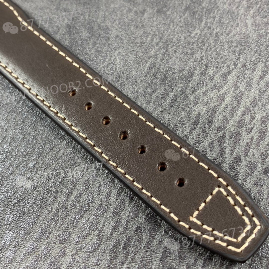 V7 Factory IWC Mark XVIII mavi kadranlı Le Petit Prince V2 versiyonunun kalitesi ve işçiliği nasıl? — 19. fotoğraf