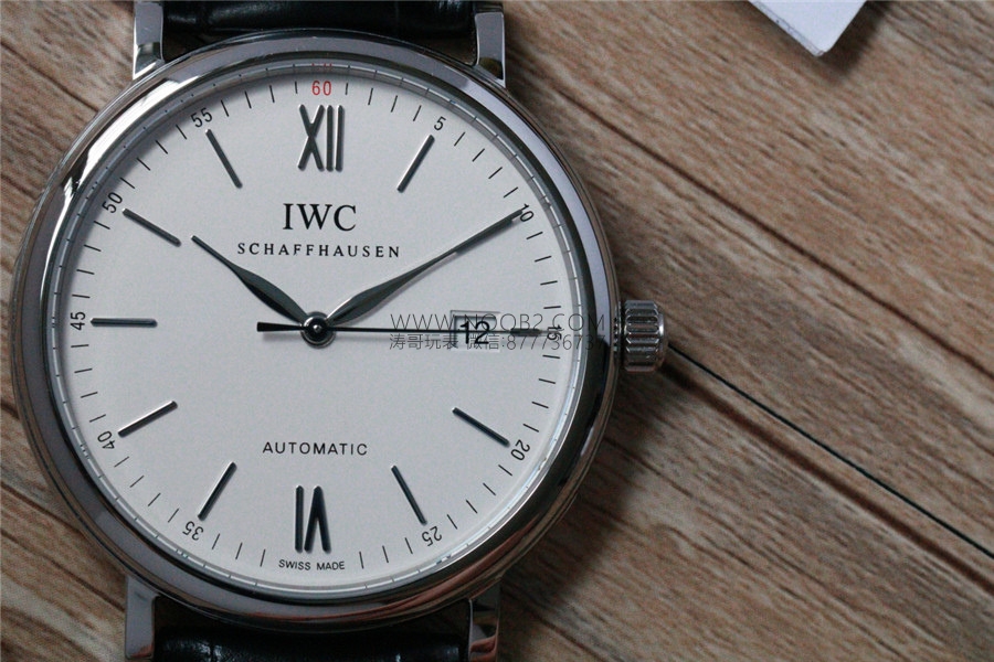 V7 Factory IWC Portofino 150. Yıl Orijinal İsviçre ETA2892 Mekanizmalı Replika Saat İncelemesi — 28. fotoğraf