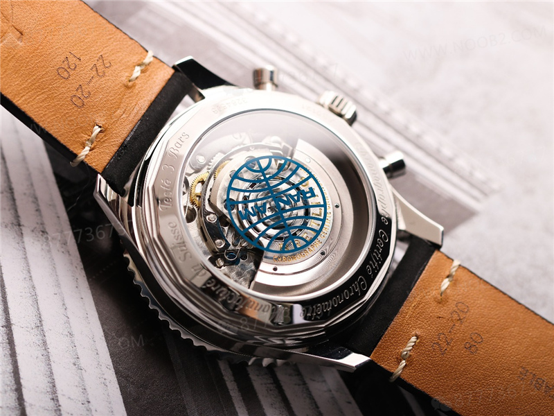 V9 Factory Breitling Navitimer B01 Mavi Kadran Pan Am — 18. fotoğraf