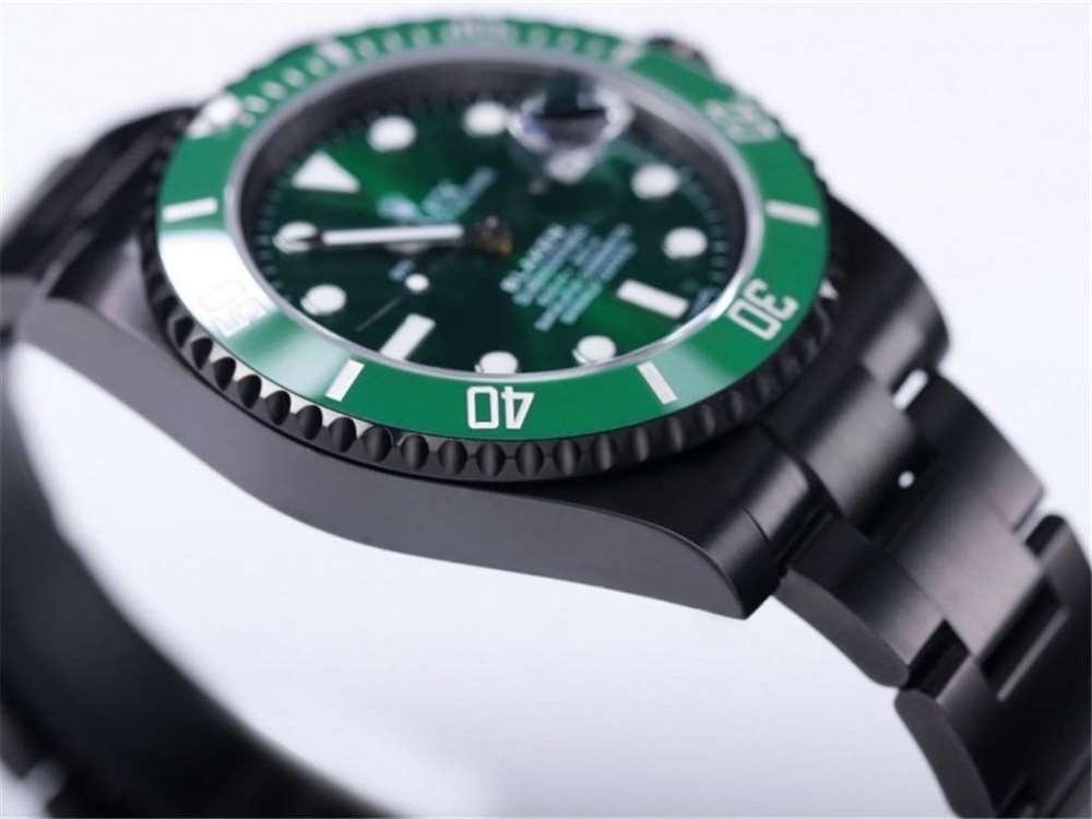 V9 Factory Rolex siyah-yeşil su hayaleti «BLAKEN resmi model» gece siyahı versiyonu orijinalle karşılaştırmalı inceleme — 22. fotoğraf