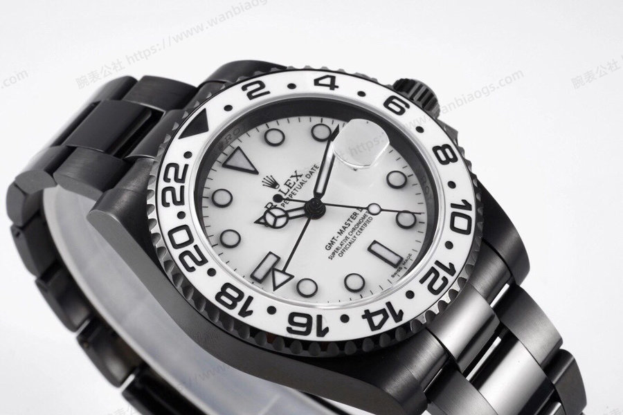 VR Factory Rolex GMT-Master II Serisi 116710 Siyah Kaplama Çelik Beyaz Kadran İncelemesi — 2. fotoğraf