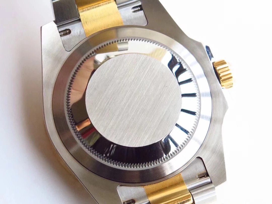 Rolex Submariner 116613 Masif Kasa Arkası