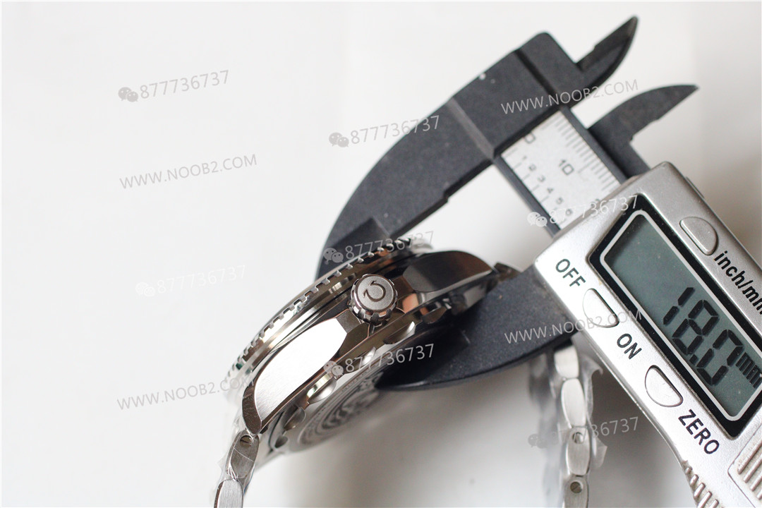 VS Fabrikası SBF Factory Omega Seamaster Planet Ocean ile Rolex Deepsea karşılaştırması — 16. fotoğraf