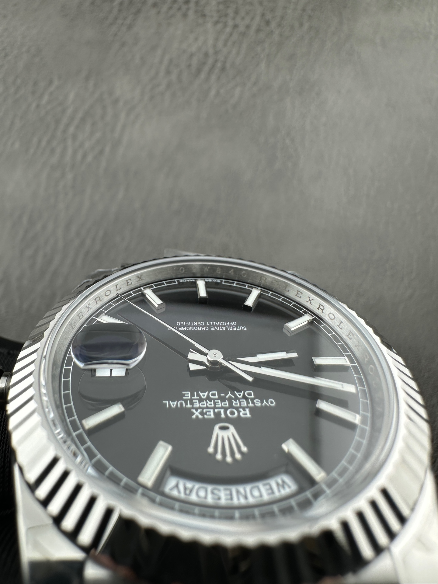 VS Factory 2025 amiral gemisi çalışması | Rolex Day-Date replika zirve sürümü, sınıfının üstünde sert bir güç — 8. fotoğraf