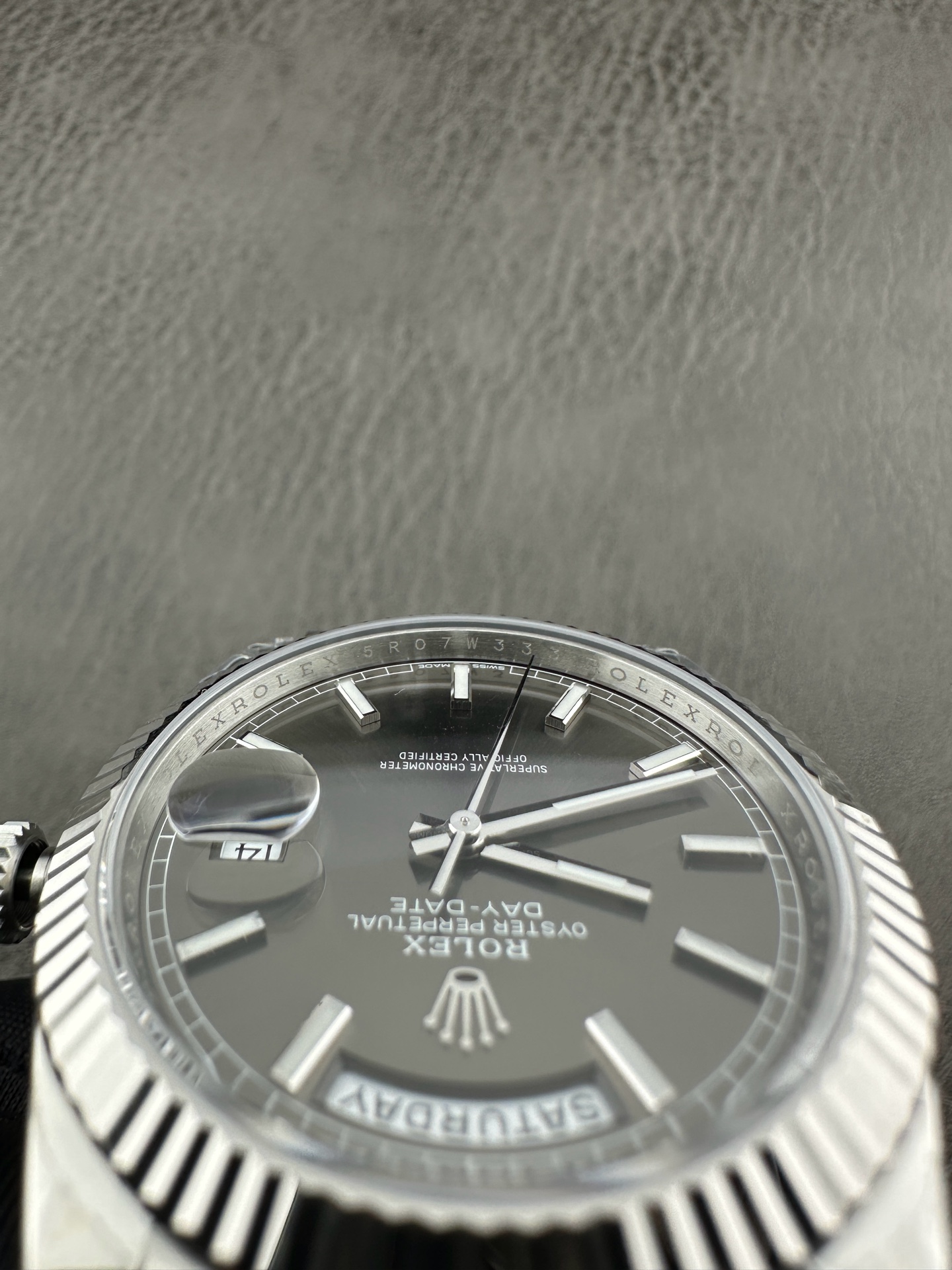 VS Factory 2025 amiral gemisi çalışması | Rolex Day-Date replika zirve sürümü, sınıfının üstünde sert bir güç — 24. fotoğraf