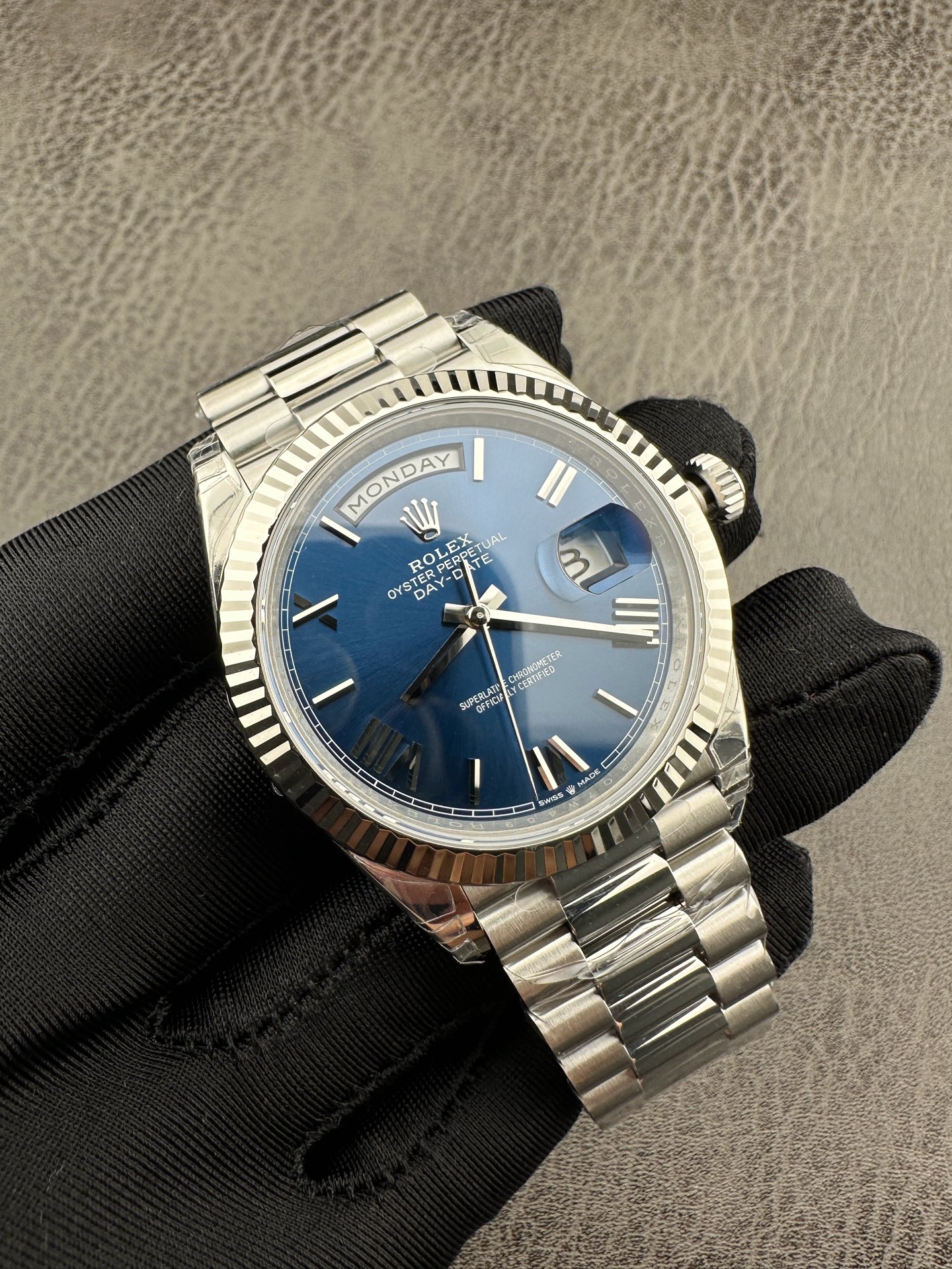 VS Factory 2025 amiral gemisi çalışması | Rolex Day-Date replika zirve sürümü, sınıfının üstünde sert bir güç — 49. fotoğraf