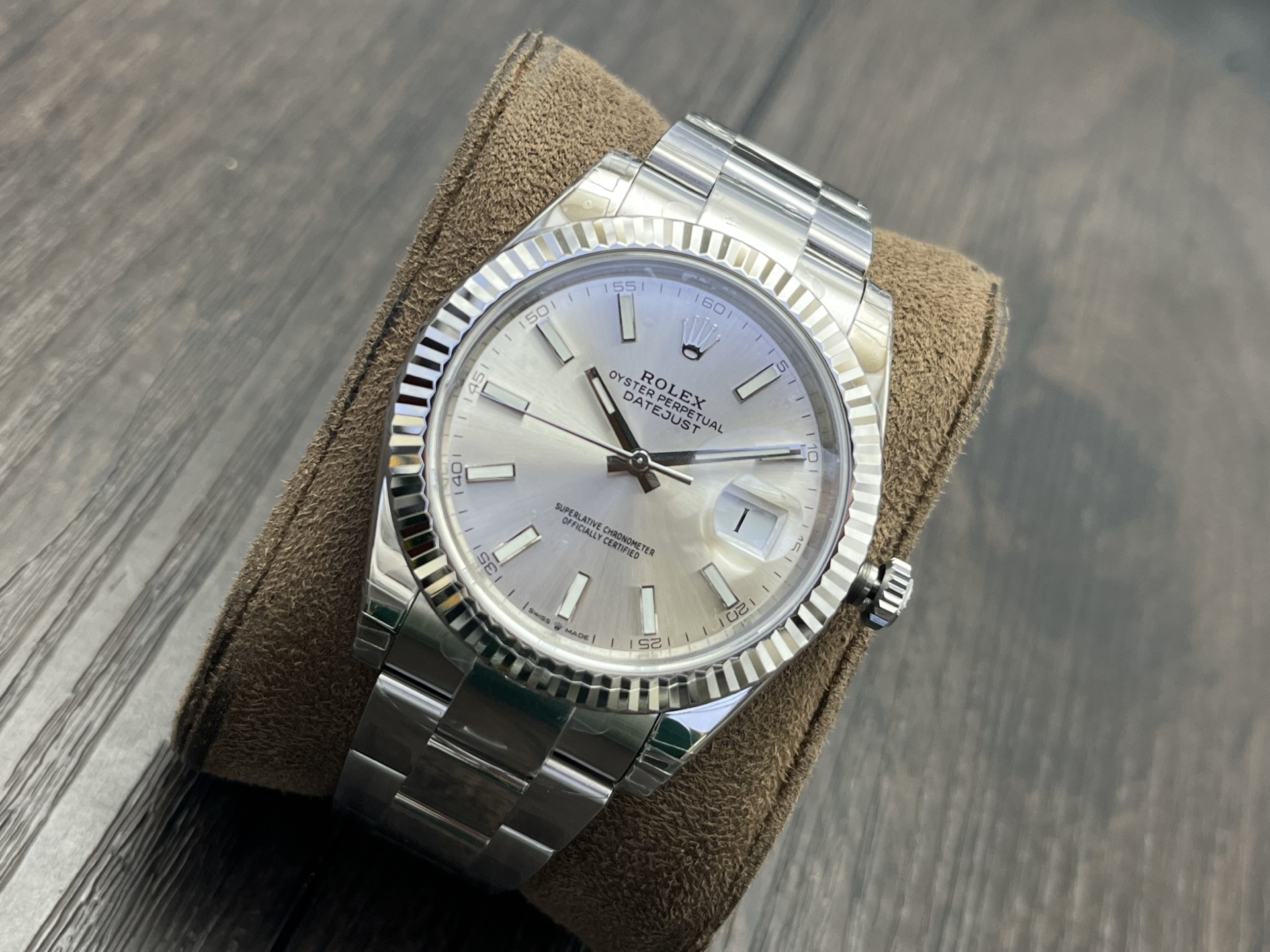 VS Factory 2025 önerisi: VS'in titizlikle geliştirdiği profesyonel kol saati. Piyasadaki en üst versiyon, Rolex Datejust 41 mm serisi! Klasiğe saygı duruşu niteliğinde üst düzey bir model. — 12. fotoğraf