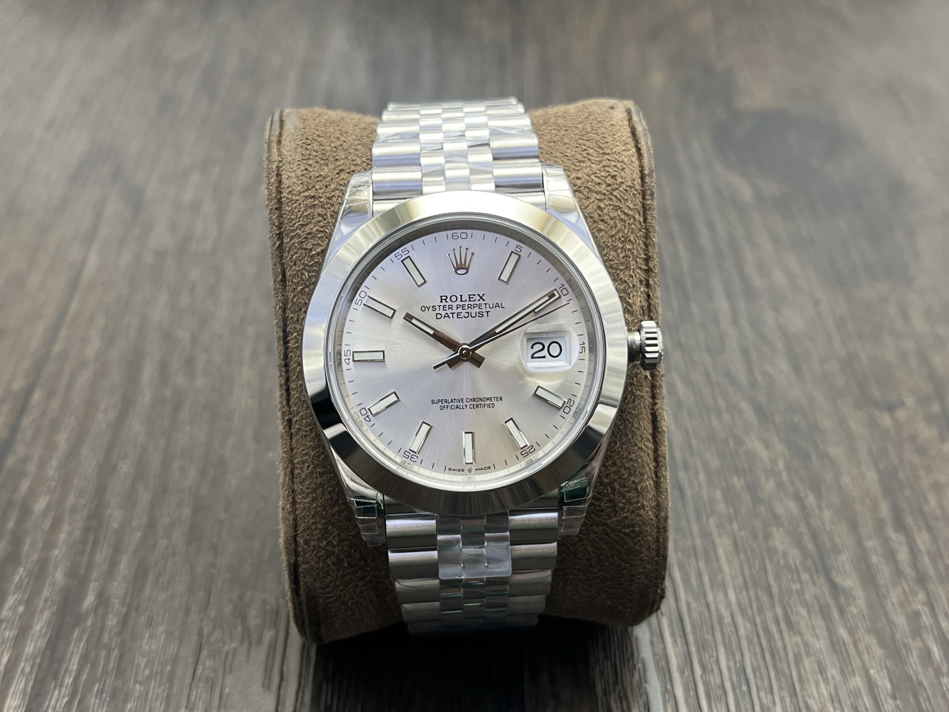 VS Factory 2025'in özenle önerdiği profesyonel saat: VS'nin titizlikle geliştirdiği, piyasadaki en üst versiyon Rolex Datejust 41 MM serisi! Klasiğe saygı duruşu, üstün kaliteli bir eser! — 1. fotoğraf
