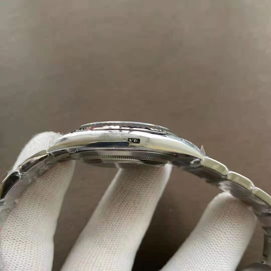 VS Factory Datejust II Koleksiyonu — 15. fotoğraf