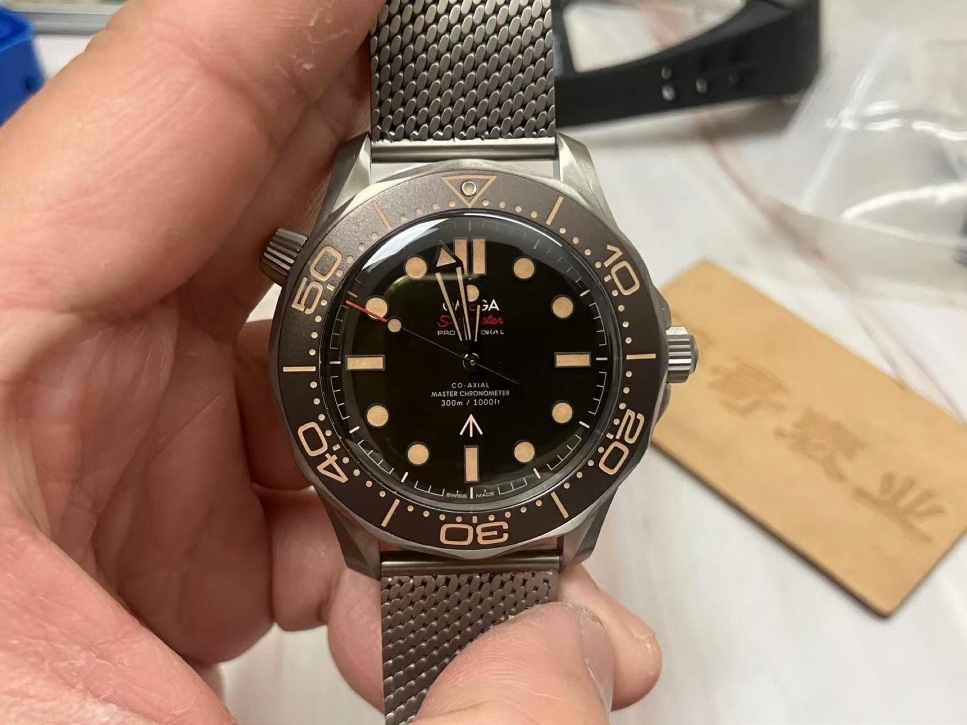 VS Factory Omega 007 No Time to Die yükseltilmiş, orijinaline birebir saf titanyum ultra hafif hasır kayış — 3. fotoğraf