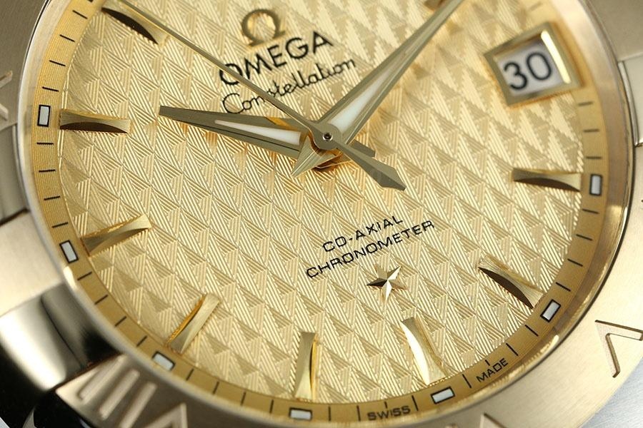 VS Factory Omega Constellation Serisi Baklava Desenli Şampanya Renkli Replika Saat - 123.20.38.21.08.002 — 6. fotoğraf
