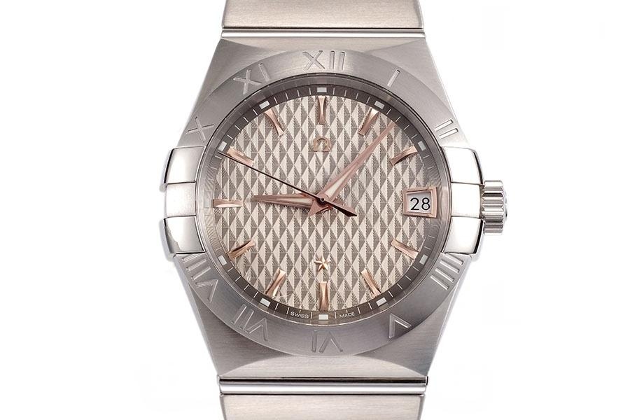 VS Factory Omega Constellation Serisi Gri Baklava Desenli Kadranlı Replika Kol Saati - 123.10.38.21.06.002 — 3. fotoğraf