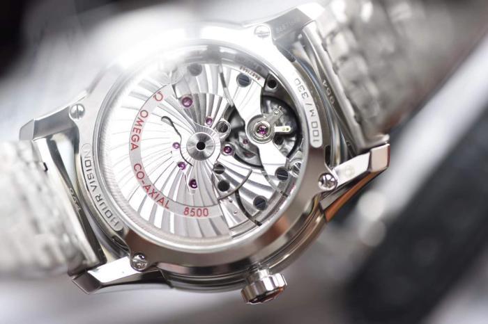 VS Factory Omega De Ville "Bright Blue" bir bakışta sahte belli olur mu — 4. fotoğraf