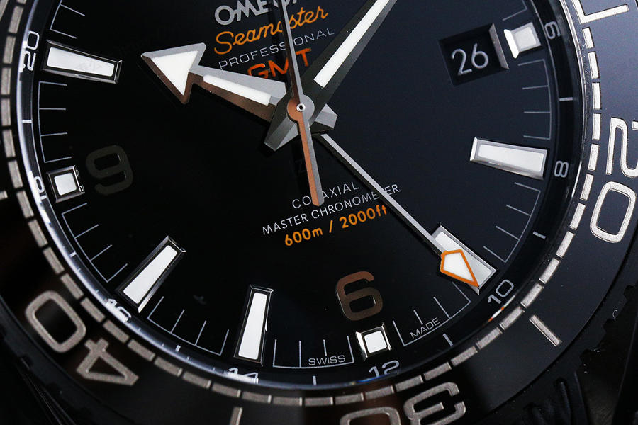 VS Factory Omega Planet Ocean 600M serisi Deep Black saat incelemesi — 6. fotoğraf
