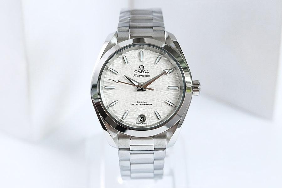 VS Factory Omega Seamaster 150 dalga beyazı replika kol saati - 34 mm modeli — 1. fotoğraf