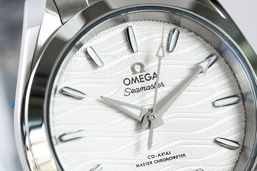 VS Factory Omega Seamaster 150 dalga beyazı replika kol saati - 34 mm modeli — 3. fotoğraf