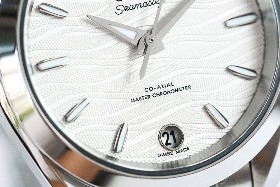 VS Factory Omega Seamaster 150 dalga beyazı replika kol saati - 34 mm modeli — 4. fotoğraf